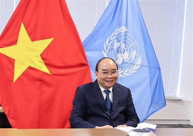Le président Nguyen Xuan Phuc rencontre des dirigeants de plusieurs pays ảnh 5 Le président Nguyen Xuan Phuc rencontre des dirigeants de plusieurs pays ảnh 5