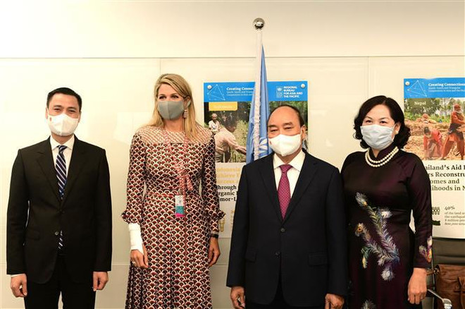 Le président Nguyen Xuan Phuc rencontre des dirigeants de plusieurs pays ảnh 2 Le président Nguyen Xuan Phuc rencontre des dirigeants de plusieurs pays ảnh 2