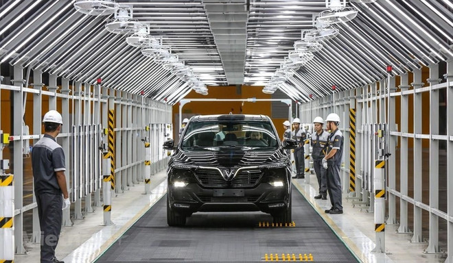 Résolution 105/NQ-CP du gouvernement crée des conditions favorables aux travailleurs étrangers ảnh 1 Résolution 105/NQ-CP du gouvernement crée des conditions favorables aux travailleurs étrangers ảnh 1