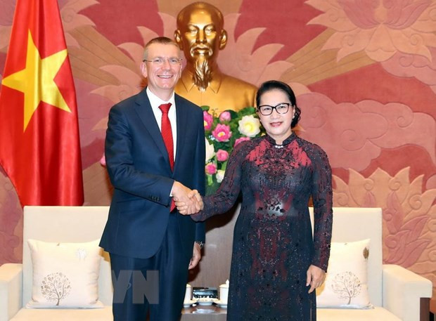 La présidente de l’AN reçoit le ministre des Affaires étrangères de Lettonie ảnh 1 La présidente de l’AN reçoit le ministre des Affaires étrangères de Lettonie ảnh 1