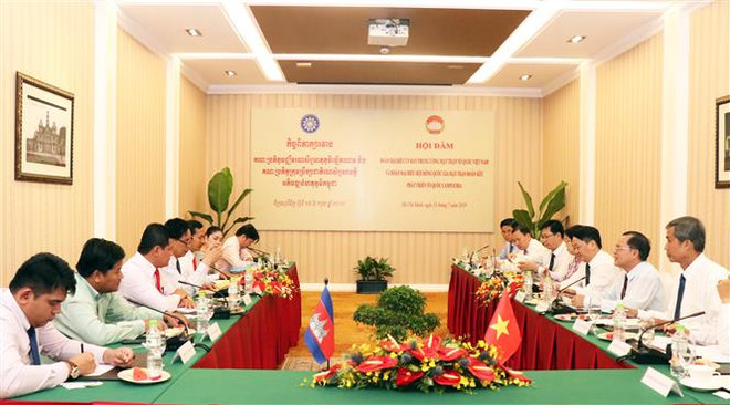 Les deux Fronts du Vietnam et du Cambodge promeuvent leurs liens ảnh 1 Les deux Fronts du Vietnam et du Cambodge promeuvent leurs liens ảnh 1