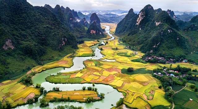 Chevauchée fantastique dans le géoparc mondial Non nuoc Cao Bang ảnh 1 Chevauchée fantastique dans le géoparc mondial Non nuoc Cao Bang ảnh 1