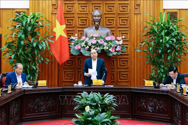 Réunion sur la relocalisation des ports de la rivière Saïgon ảnh 1 Réunion sur la relocalisation des ports de la rivière Saïgon ảnh 1