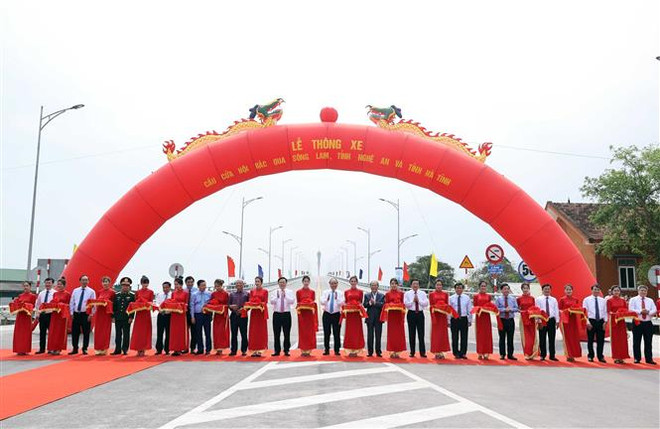Le Premier ministre Nguyen Xuan Phuc en tournée à Nghe An ảnh 3 Le Premier ministre Nguyen Xuan Phuc en tournée à Nghe An ảnh 3