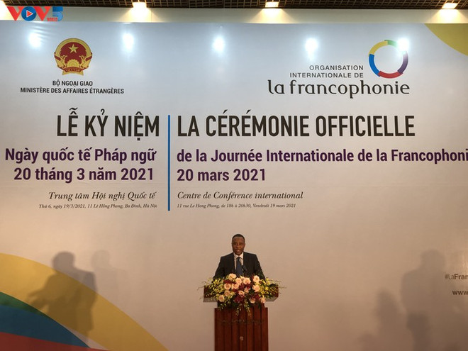 Cérémonie officielle de la Journée internationale de la Francophonie 2021 ảnh 2 Cérémonie officielle de la Journée internationale de la Francophonie 2021 ảnh 2