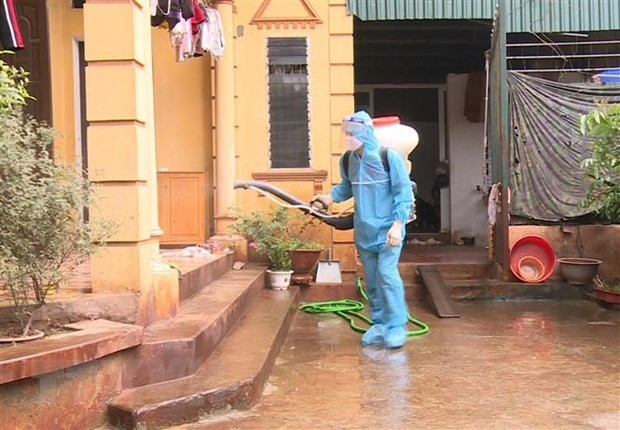 COVID-19 : trois cas supplémentaires en 12 heures ảnh 1