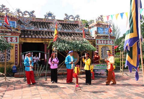 La tête et le cœur du village traditionnel ảnh 1 La tête et le cœur du village traditionnel ảnh 1