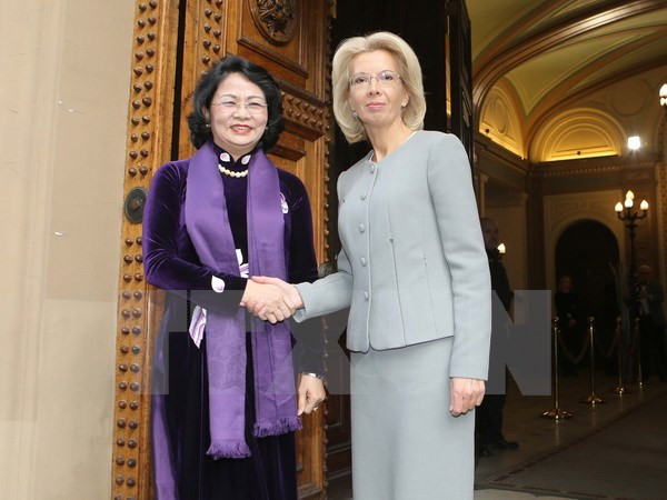 La Lettonie veut intensifier sa coopération tout azimuts avec le Vietnam ảnh 1 La Lettonie veut intensifier sa coopération tout azimuts avec le Vietnam ảnh 1