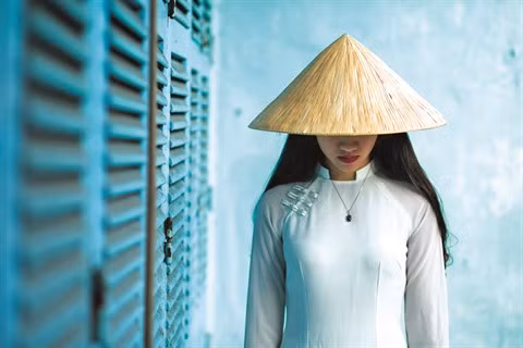 L’áo dài, un trait culturel de toute beauté ảnh 1 L’áo dài, un trait culturel de toute beauté ảnh 1