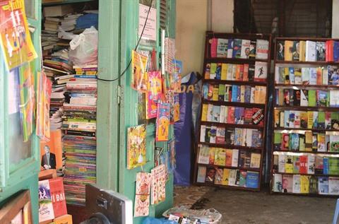 La rue des librairies Dinh Lê et la lecture papier chez les jeunes ảnh 2 La rue des librairies Dinh Lê et la lecture papier chez les jeunes ảnh 2