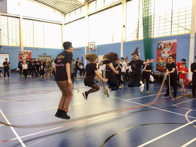 Fête sportive des étudiants vietnamiens au Royaume-Uni ảnh 2