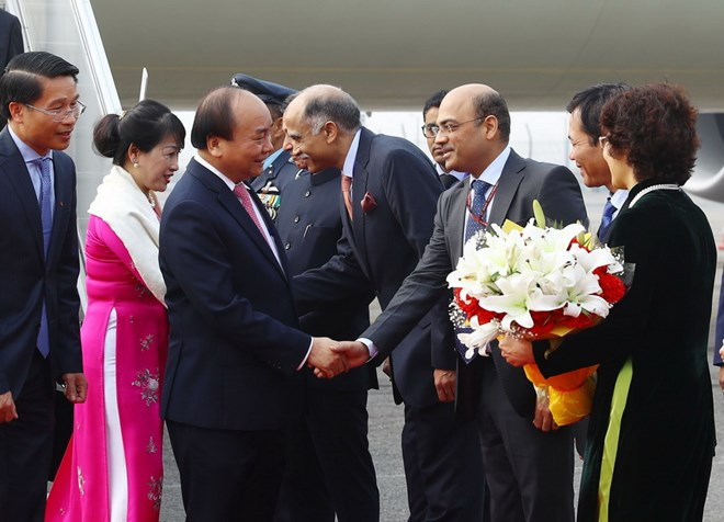 Le Premier ministre Nguyên Xuân Phuc arrive à New Delhi ảnh 1 Le Premier ministre Nguyên Xuân Phuc arrive à New Delhi ảnh 1