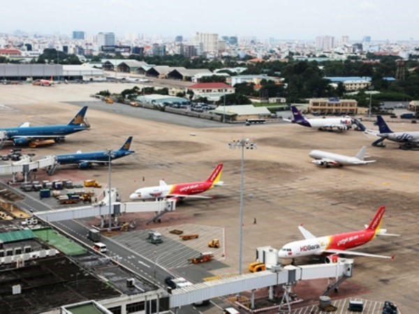 L’Aviation civile du Vietnam fête son 60e anniversaire ảnh 1 L’Aviation civile du Vietnam fête son 60e anniversaire ảnh 1