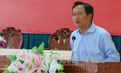 L’ancien ministre de l’Industrie et du Commerce Vu Huy Hoàng rappelé à l’ordre ảnh 3 L’ancien ministre de l’Industrie et du Commerce Vu Huy Hoàng rappelé à l’ordre ảnh 3