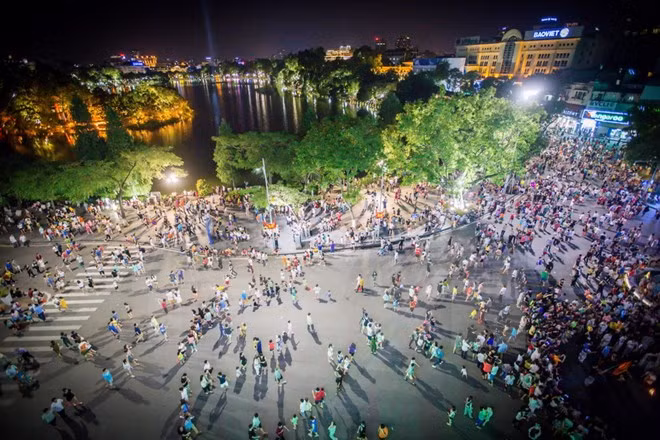 Fête nationale : plus de 207.000 touristes se rendent à Hanoi ảnh 1