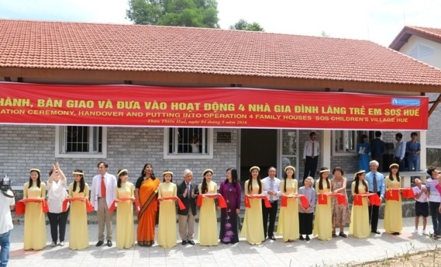 Mise en service de quatre maisons du cœur dans le Village d'enfants SOS de Huê ảnh 1 Mise en service de quatre maisons du cœur dans le Village d'enfants SOS de Huê ảnh 1