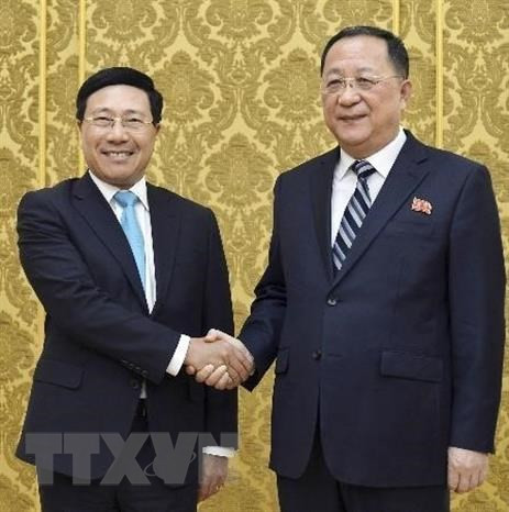 Le vice-PM et ministre des AE Pham Binh Minh en visite officielle en RPDC ảnh 1 Le vice-PM et ministre des AE Pham Binh Minh en visite officielle en RPDC ảnh 1
