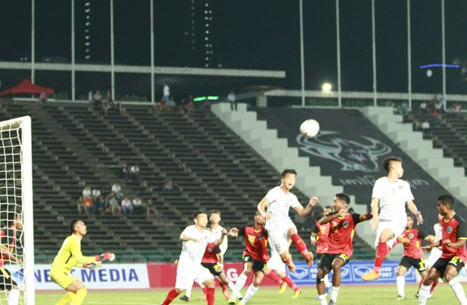 AFF U22 : le Vietnam qualifié pour les demi-finales ảnh 1