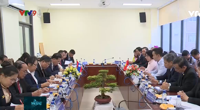 Hô Chi Minh-Ville partage avec Vientiane son expérience de travail du Front d'édification nationale ảnh 1 Hô Chi Minh-Ville partage avec Vientiane son expérience de travail du Front d'édification nationale ảnh 1