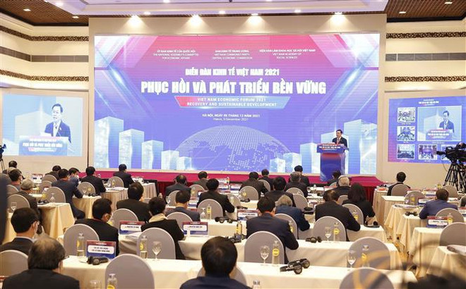 Clôture du Forum économique du Vietnam 2021 sur la relance et le développement durable ảnh 2 Clôture du Forum économique du Vietnam 2021 sur la relance et le développement durable ảnh 2