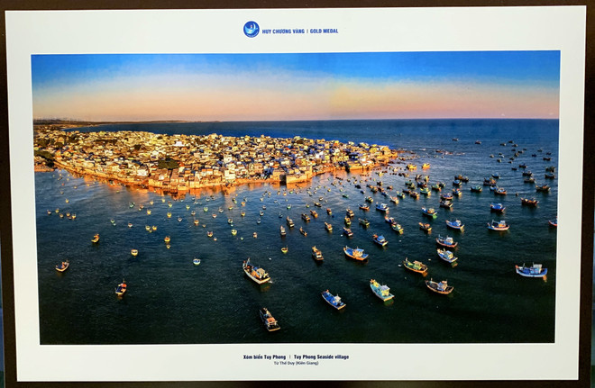 Remise des prix du concours national de photo d'art "La Patrie sur les rivages" ảnh 1 Remise des prix du concours national de photo d'art "La Patrie sur les rivages" ảnh 1