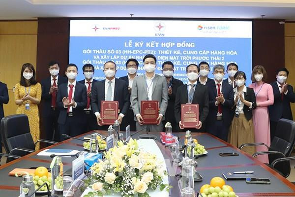 Signature des contrats d'appel d'offres pour les centrales solaires Phuoc Thai 2 et Phuoc Thai 3 ảnh 2 Signature des contrats d'appel d'offres pour les centrales solaires Phuoc Thai 2 et Phuoc Thai 3 ảnh 2