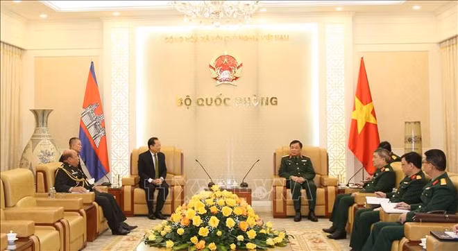 Vietnam et Cambodge boostent leur coopération dans la défense ảnh 1