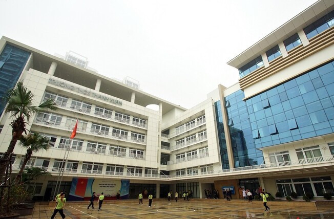 Le collège Thanh Xuan de Hanoï reconnu comme membre de Cambridge International ảnh 1