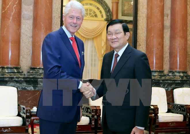 Le président Truong Tan Sang rencontre l'ancien président Bill Clinton ảnh 1 Le président Truong Tan Sang rencontre l'ancien président Bill Clinton ảnh 1