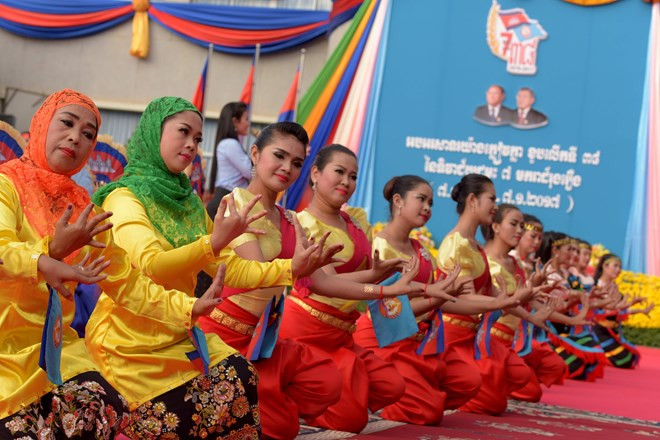 La presse cambodgienne exalte le rôle du Vietnam dans la victoire sur les Khmers Rouges ảnh 1 La presse cambodgienne exalte le rôle du Vietnam dans la victoire sur les Khmers Rouges ảnh 1