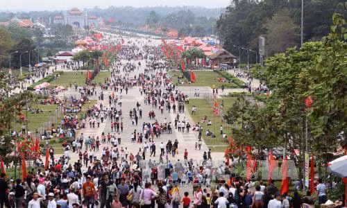 Phu Tho lance une application mobile pour faciliter la visite des Temples des Rois Hung ảnh 1 Phu Tho lance une application mobile pour faciliter la visite des Temples des Rois Hung ảnh 1