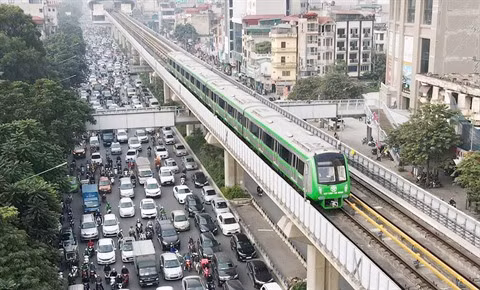 Hanoï réduit les embouteillages par des mesures concrètes ảnh 2