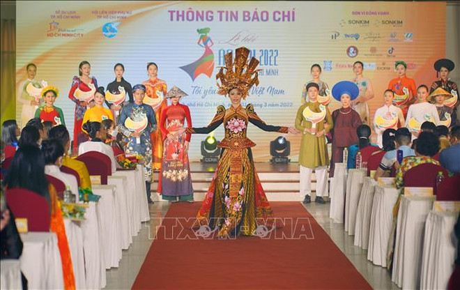 Hô Chi Minh-Ville accueillera la Fête de l’Ao Dai ảnh 1 Hô Chi Minh-Ville accueillera la Fête de l’Ao Dai ảnh 1