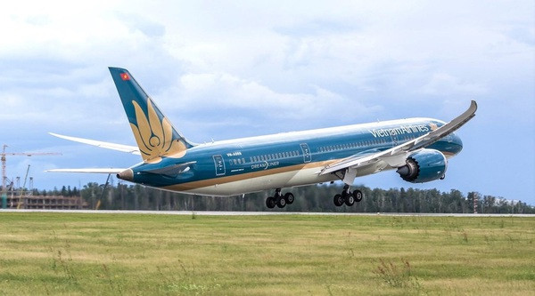 Vietnam Airlines élabore des plans pour rapatrier les Vietnamiens en Ukraine ảnh 1 Vietnam Airlines élabore des plans pour rapatrier les Vietnamiens en Ukraine ảnh 1