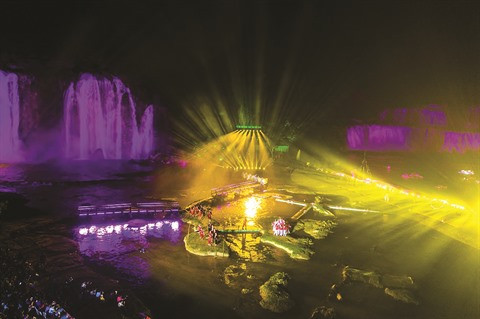 Grand spectacle vivant en plein air : nouvelle vogue au Vietnam ảnh 1 Grand spectacle vivant en plein air : nouvelle vogue au Vietnam ảnh 1