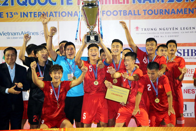 Le Vietnam continue de devenir le champion du tournoi U21 du journal Thanh Nien 2019 ảnh 1 Le Vietnam continue de devenir le champion du tournoi U21 du journal Thanh Nien 2019 ảnh 1