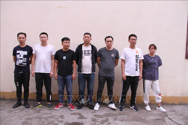 Remise à la Chine sept personnes impliquées dans les jeux d'argent à Lao Cai ảnh 1 Remise à la Chine sept personnes impliquées dans les jeux d'argent à Lao Cai ảnh 1