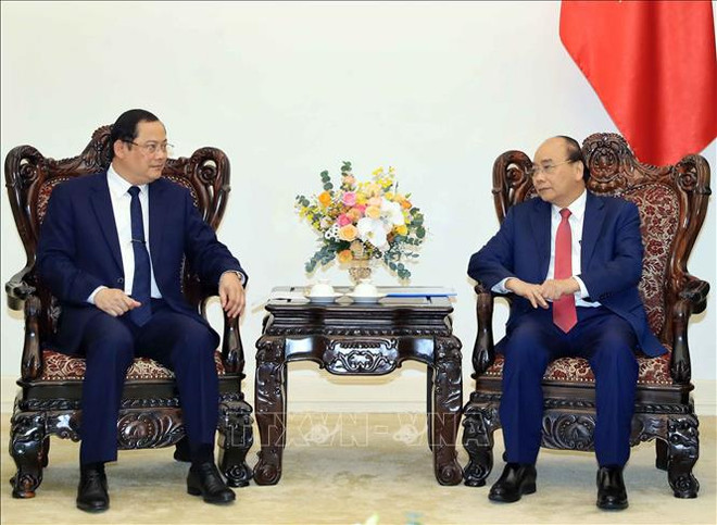 Le PM Nguyen Xuan Phuc reçoit le vice-PM et ministre laotien du Plan et de l'Investissement ảnh 1 Le PM Nguyen Xuan Phuc reçoit le vice-PM et ministre laotien du Plan et de l'Investissement ảnh 1
