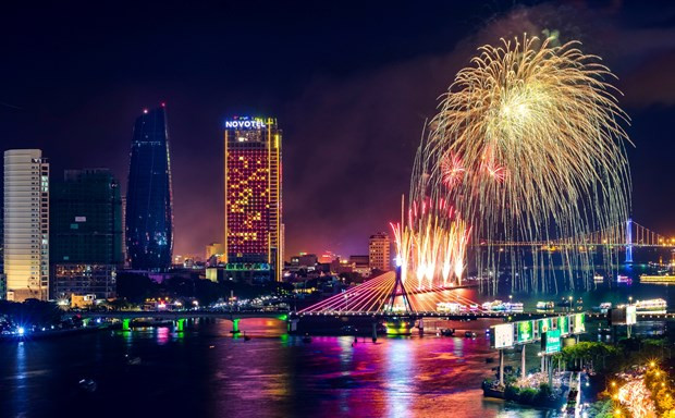 Début de la vente des billets pour le Festival international des feux d'artifice de Danang 2023 ảnh 1 Début de la vente des billets pour le Festival international des feux d'artifice de Danang 2023 ảnh 1