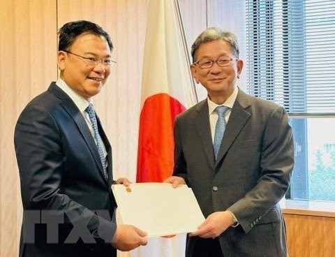 Le Vietnam attache de l'importance aux relations avec le Japon ảnh 1 Le Vietnam attache de l'importance aux relations avec le Japon ảnh 1
