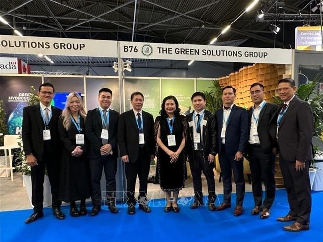 Le Vietnam au World Hydrogen Summit & Exhibition 2023 ảnh 1