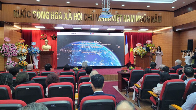 Lancement réussi du premier satellite d'observation du Vietnam: dix ans déjà ảnh 1 Lancement réussi du premier satellite d'observation du Vietnam: dix ans déjà ảnh 1
