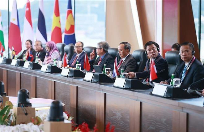 Le 42 Sommet de l'ASEAN s'est terminé avec succès ảnh 1 Le 42 Sommet de l'ASEAN s'est terminé avec succès ảnh 1