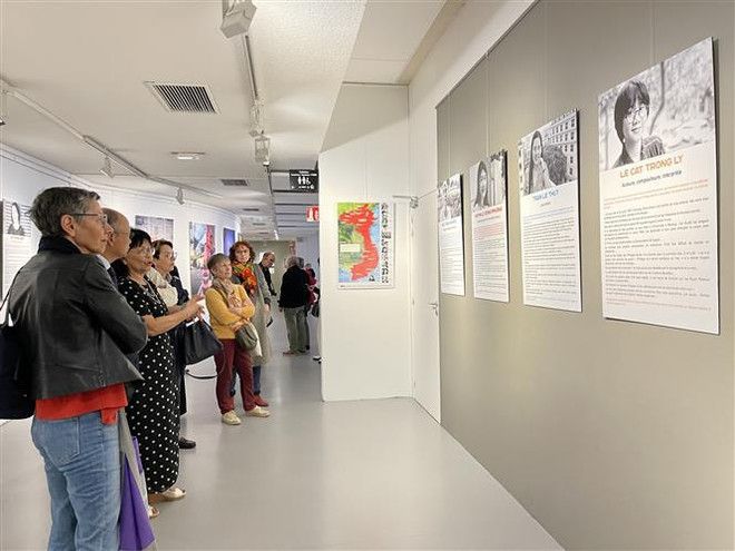 Une exposition de photos à Nantes sublime les femmes vietnamiennes ảnh 2 Une exposition de photos à Nantes sublime les femmes vietnamiennes ảnh 2