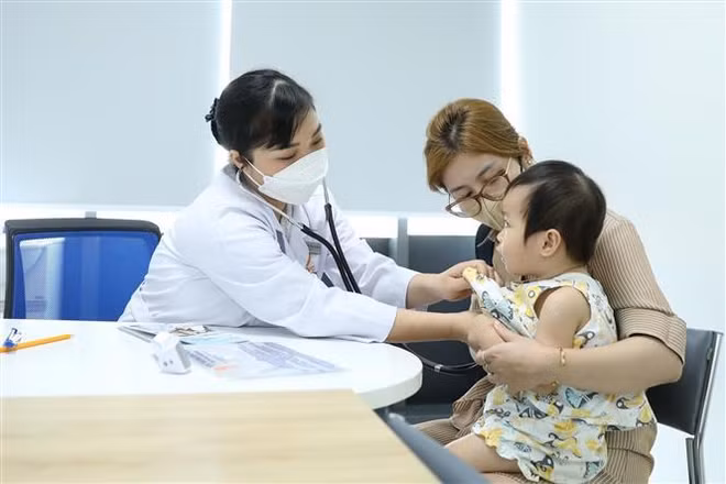 Le vice-PM demande de garantir suffisamment de vaccins pour le programme de vaccination élargi ảnh 1