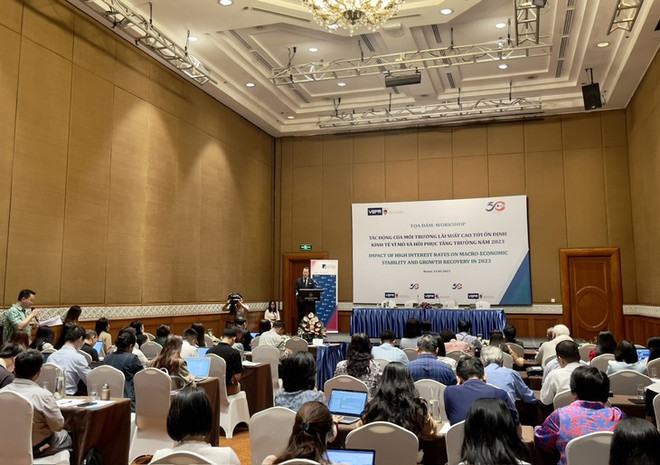 Recommandations politiques pour stabiliser la macroéconomie et stimuler la croissance ảnh 1 Recommandations politiques pour stabiliser la macroéconomie et stimuler la croissance ảnh 1