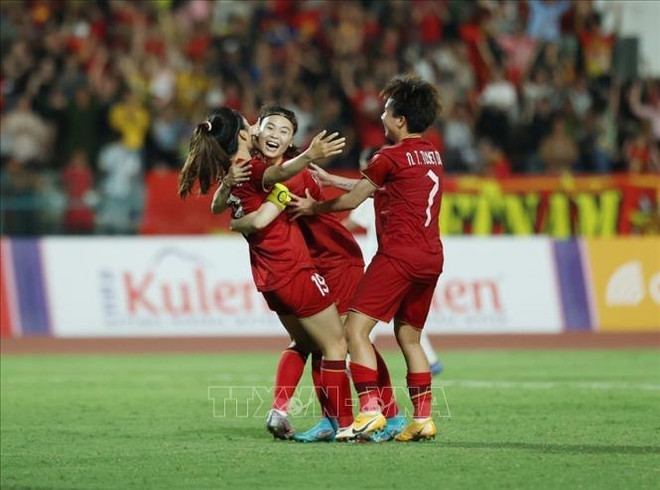 SEA Games 32 - football féminin : le Vietnam décroche l'or pour la quatrième fois consécutive ảnh 2 SEA Games 32 - football féminin : le Vietnam décroche l'or pour la quatrième fois consécutive ảnh 2