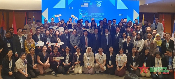 Les jeunes leaders d'Asie du Sud-Est favorisent l'innovation dans l'enseignement supérieur ảnh 1