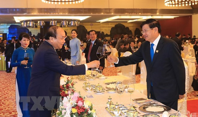 Dîner de réception à l’occasion de GMS-6 et CLV-10 ảnh 1 Dîner de réception à l’occasion de GMS-6 et CLV-10 ảnh 1