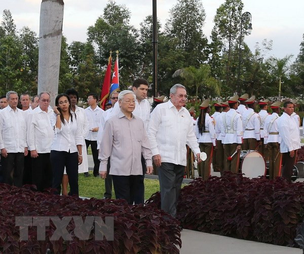 Activités de Nguyen Phu Trong à Santiago de Cuba ảnh 1 Activités de Nguyen Phu Trong à Santiago de Cuba ảnh 1
